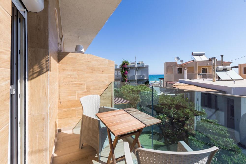 Theo Apartments Rethymno  Екстер'єр фото